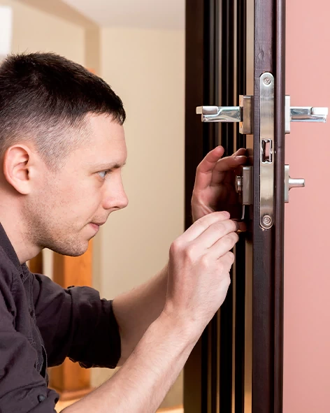 : Professional Locksmith For Commercial And Residential Locksmith Services in Garden Acres, CA